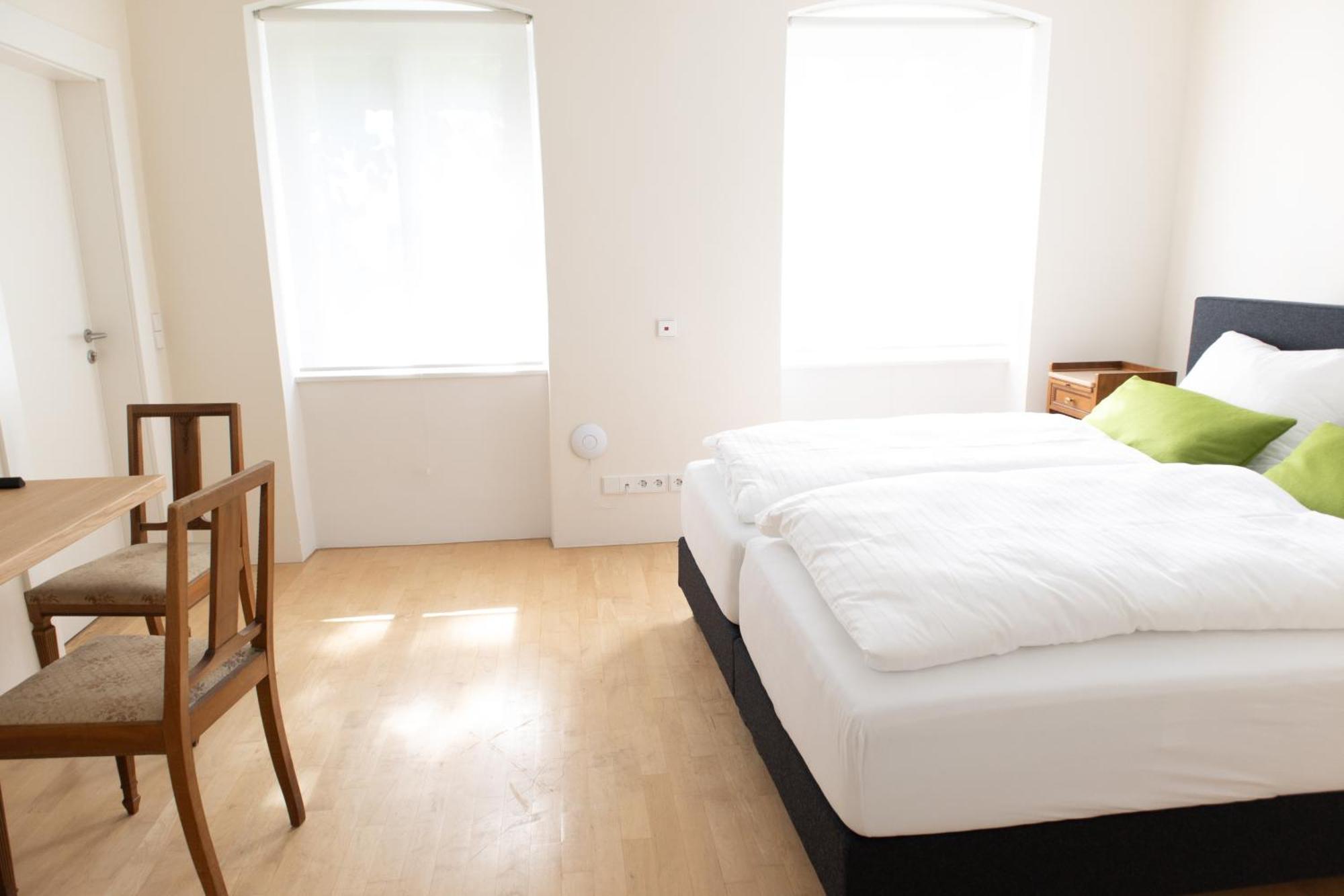 Villaflora Gaestehaus Riedlingen Rom bilde